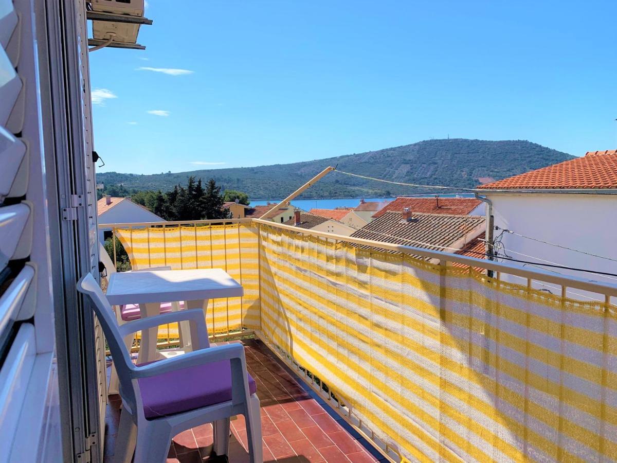 Roko Apartment House Primošten Exterior foto